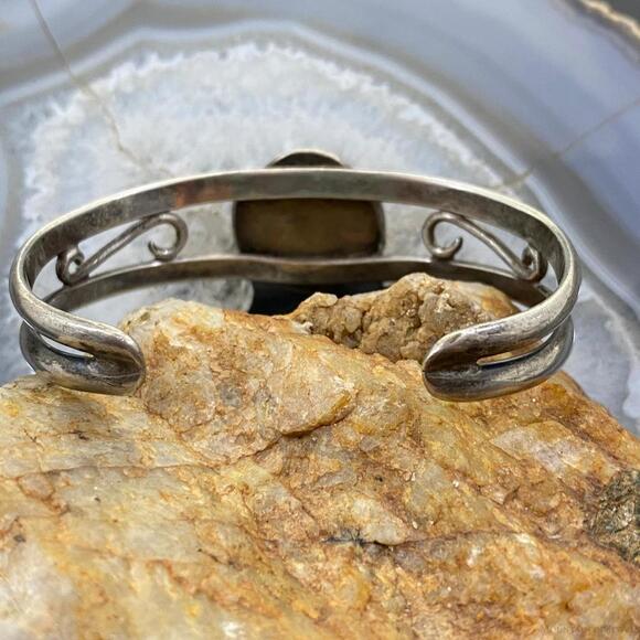 Vintage Native American Silver Oval Coral Decorated Bracelet For Women - Picture 7 of 10